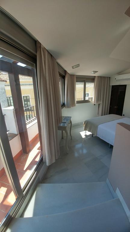 Apartamentos Torre De La Mezquita Cordova Esterno foto